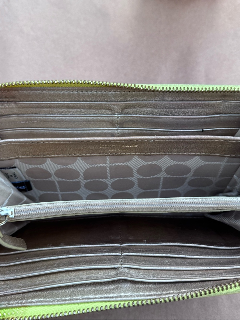Kate Spade Chartreuse Wallet - Picture 5 of 8